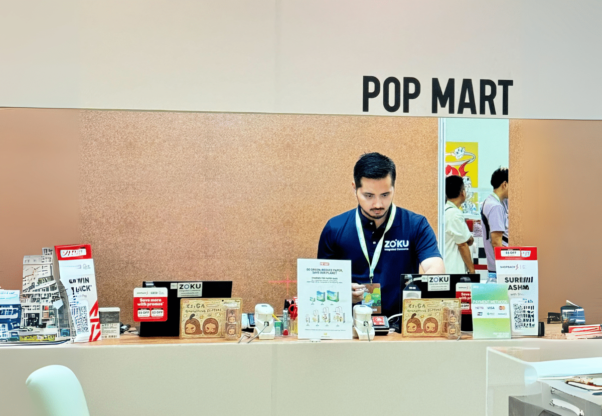 Zoku EventPOS being used at the counter of Pop